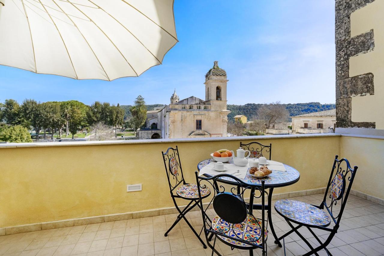 Hyblaliferooms Ragusa Exterior foto
